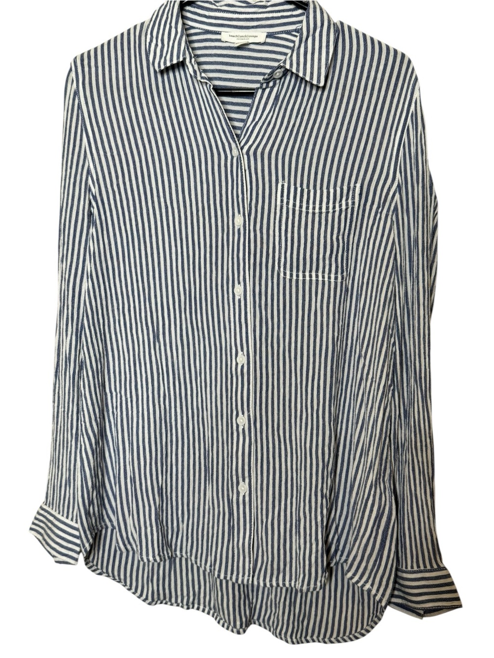 beachlunchlounge Blue and White Vertical Stripe Button-Down Shirt Size S Comfy
